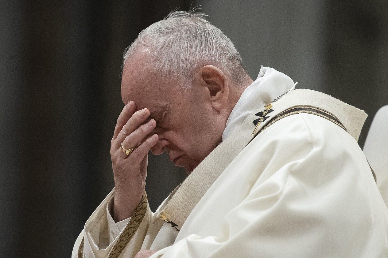 Pope Francis in prayer