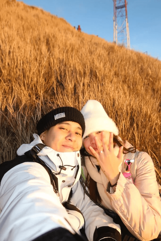 mt-pulag-viral-valentines-proposal-2026